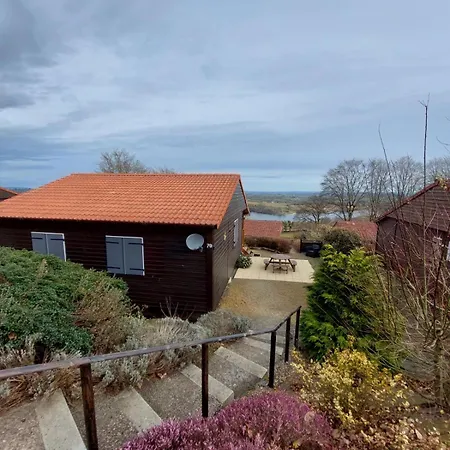 Chalet équipé Vue Sur Le De La Dathée Vire Normandie *